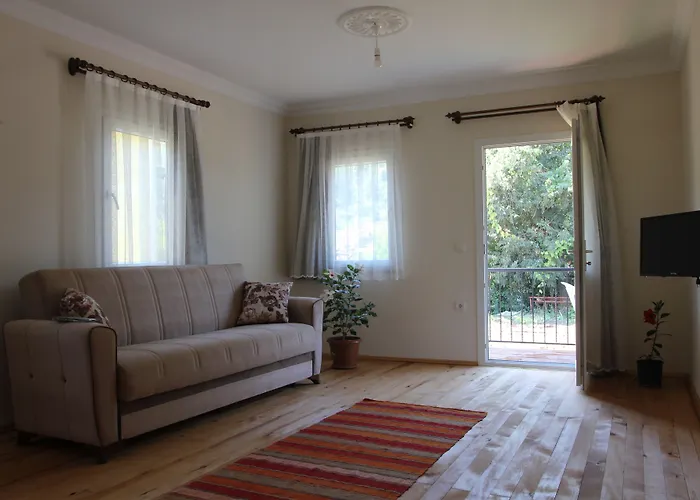 Guelsuem Hanim Evleri فندق مبيت وإفطار